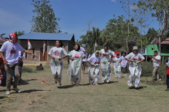 Rayakan HUT Ke-78 RI, Pemuda dan Perempuan Ganjar Gelar Lomba Balap Karung