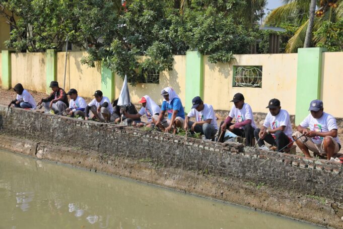 Rayakan HUT ke-78 RI, Lomba Mancing Ala Nelayan Ganjar Jadi Momen Rekatkan Persatuan Warga