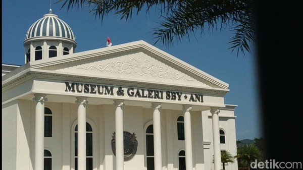 Museum dan Galeri SBY-ANI