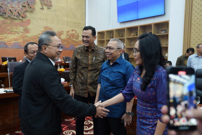 Raker dengan Komisi VI DPR RI, Mendag Zulkifli Hasan: DPR RI Sepakat Pengesahan IC-CEPA Perdagangan Jasa Melalui Perpres