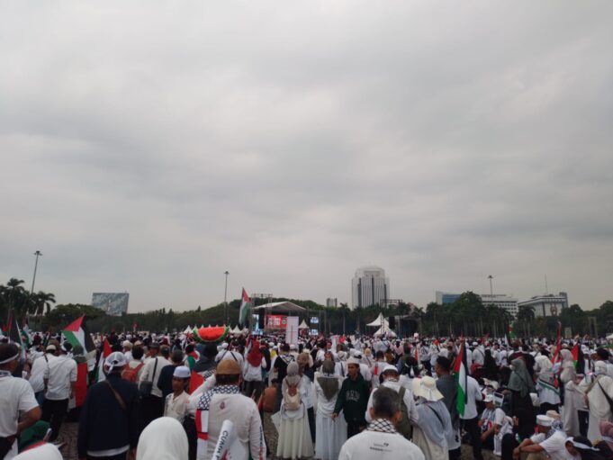 Aksi Bela Palestina di Lapangan Monas, Ahad (5 November 2023)