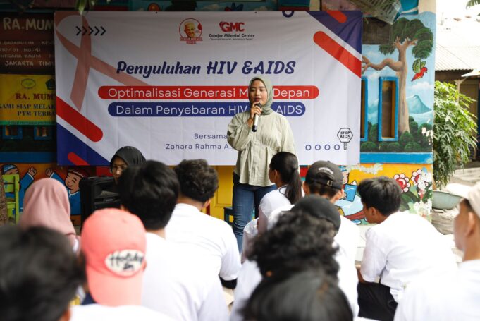 Kegiatan penyuluhan HIV/AIDS yang digelar Ganjar Milenial Center (GMC) membuat anak muda Jakarta terinspirasi membangun jejaring pertemanan yang positif dan produktif.