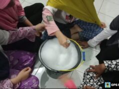 Ampera SandiUno For Ganjar Hadirkan Solusi Keluhan Masyarakat Lewat Sabun Cuci Piring