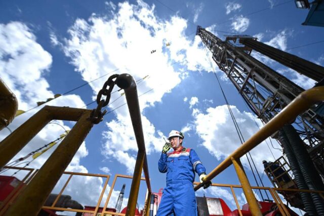 Jadi Salah Satu Pembayar Pajak Terbesar di Indonesia, Pertamina Hulu Rokan Setor Rp80,2 Triliun ke Negara Jadi Salah Satu Pembayar Pajak Terbesar di Indonesia, Pertamina Hulu Rokan Setor Rp80,2 Triliun ke Negara