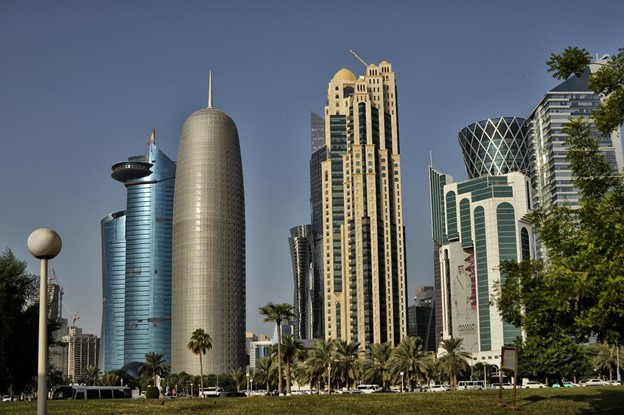https://pixabay.com/photos/qatar-doha-architecture-travel-3853815/