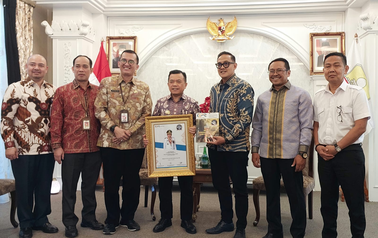 Berdasarkan riset digital yang dilakukan GPR Institute, Al Haris masuk Top 20 dari 700 Tokoh Nasional