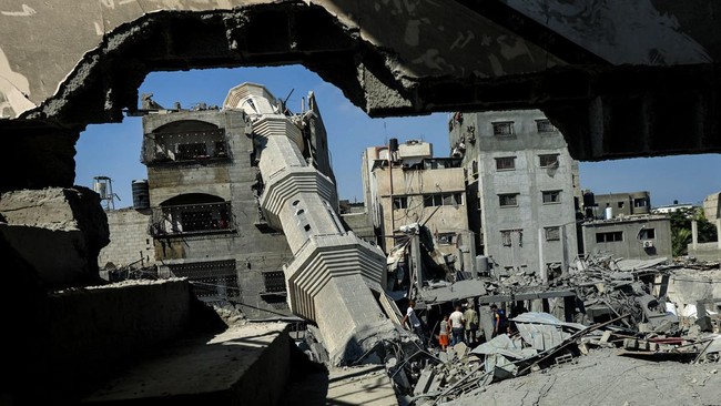 Israel gempur masjid di Gaza yang dijadikan tempat penampungan orang terlantar.