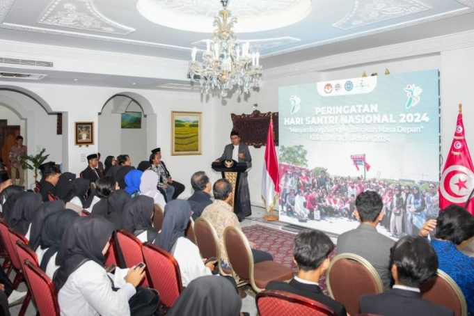 Kedutaan Besar Republik Indonesia (KBRI) di Tunis menggelar peringatan Hari Santri Nasional 2024 di Wisma Dubes RI untuk Tunisia