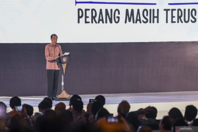 Presiden Joko Widodo memberikan sambutan saat membuka Trade Expo Indonesia (TEI) Ke-39 di Indonesia Convention Exhibition (ICE) BSD, Serpong, Kabupaten Tangerang, Banten, Rabu (9/10/2024).