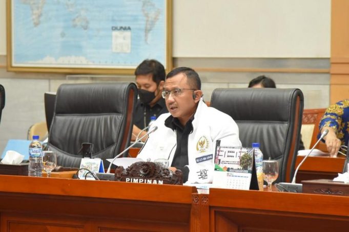Wakil Ketua Komisi I DPR RI Anton Sukartono Suratto