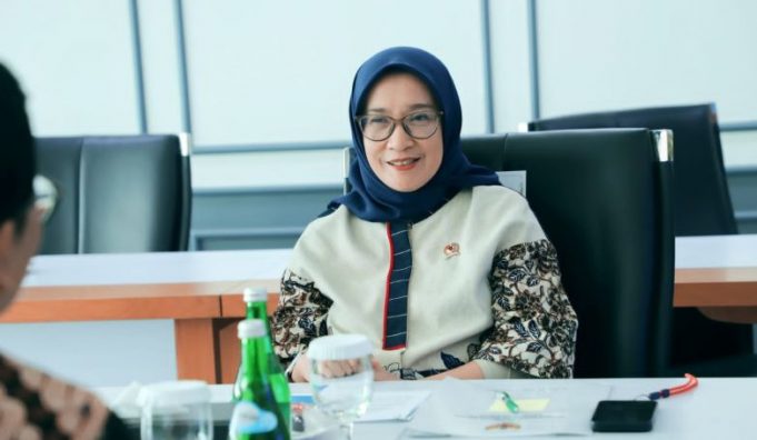 Menteri PANRB Rini Widyantini di Kantor BPK RI, Jakarta