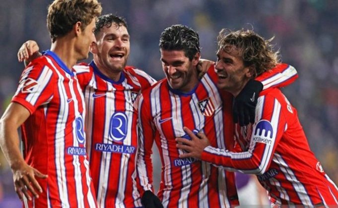 Pemain Atletico Madrid merayakan kemenangan atas sevilla