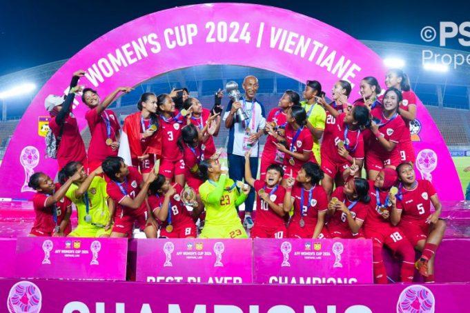 Tim nasional putri Indonesia menjuarai Piala AFF Putri 2024 setelah menundukkan Kamboja dengan skor 3-1 pada laga final yang digelar di Stadion Nasional New Laos, Vientiane, Kamis (5/12/2024).