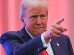 Trump Klaim Armada Besar AS Bergerak ke Arah Iran, Sebut Pilihan Kekuatan Masih Bisa Dihindari