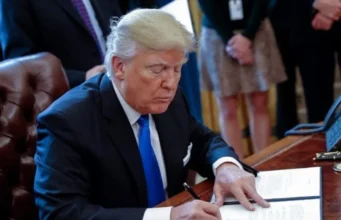 Perlawanan China Dibalas Trump yang Akan Naikkan Tarif Impor Hingga 104 Persen