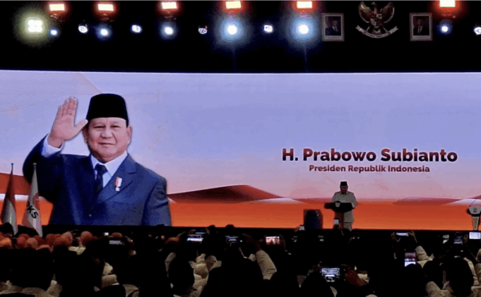 Presiden Prabowo Subianto berpidato pada acara penutupan Munas VI PKS di Jakarta, Senin (29/9/2025). ANTARA/Fianda Sjofjan Rassat.