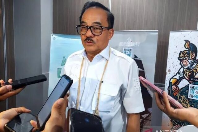 WhatsApp Image 2025-09-18 at 10.47.04 Komisi IV DPR Robert J. Kardinal