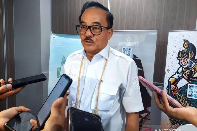 Komisi IV DPR Robert J. Kardinal