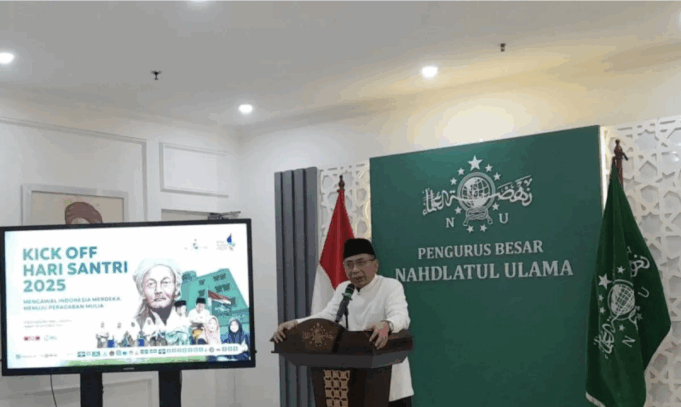 Ketua Umum Pengurus Besar Nahdlatul Ulama (PBNU) Yahya Cholil Staquf pada Kick Off Peringatan Hari Santri Nasional 2025 di Gedung PBNU, Jakarta Pusat, Jumat (10/10/2025). ANTARA/Lintang Budiyanti Prameswari