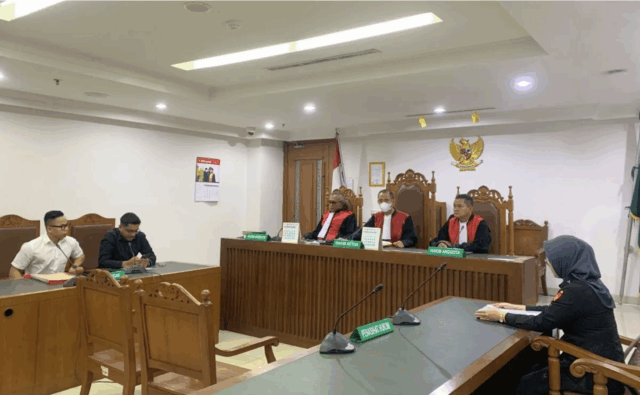Sidang pembacaan kesimpulan gugatan keberatan penyitaan aset terkait kasus korupsi timah di Pengadilan Negeri Jakarta Pusat, Selasa (28/10/2025). ANTARA/Agatha Olivia Victoria.