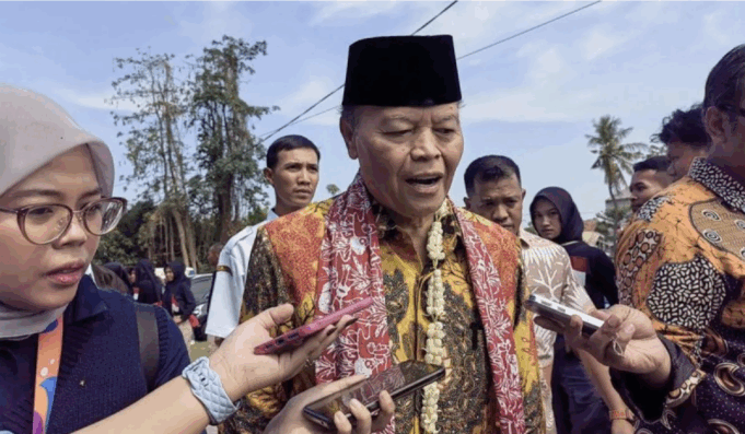 Screenshot 2025-10-30 at 12.45.19 PM Wakil Ketua MPR RI yang juga anggota Komisi VIII DPR RI Hidayat Nur Wahid (HNW). ANTARA/Melalusa Suathira K/am.