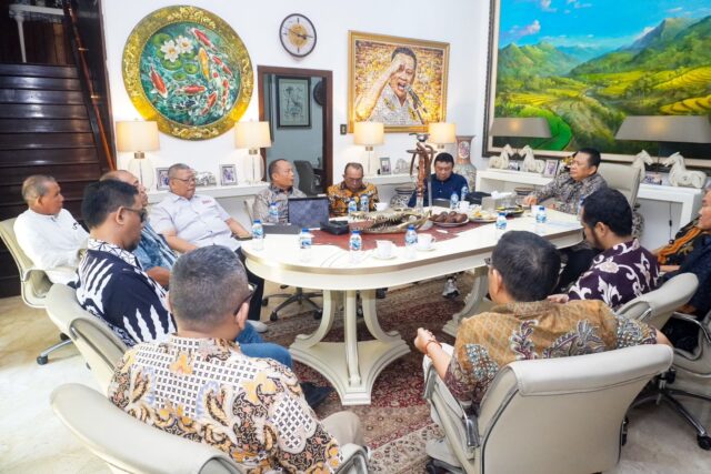 WhatsApp Image 2025-10-31 at 21.53.23