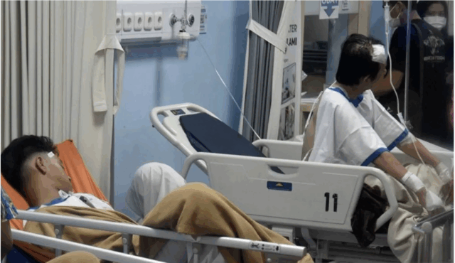 Ilustrasi - Sejumlah korban ledakan SMAN 72 menjalani perawatan di Rumah Sakit Islam Cempaka Putih, Jakarta Pusat, Jumat (7/11/2025). ANTARA FOTO/Fakhri Hermansyah/foc/am.