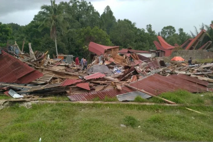 1001093988.jpg Rumah adat Tongkonan Ka’pun yang dieksekusi di Kabupaten Tana Toraja, Sulawesi Selatan. ANTARA/ (HO-Kementerian Kebudayaan)