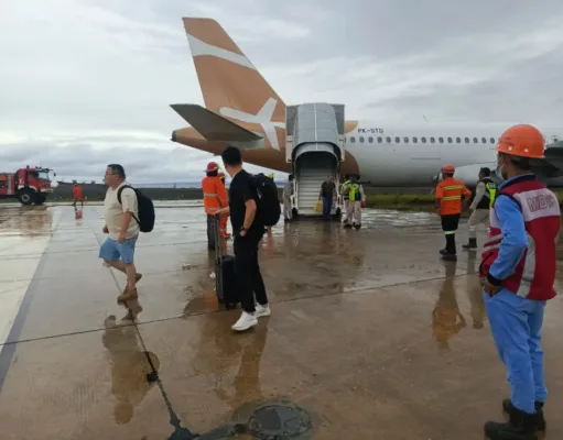Gagalkan Aksi Ilegal! Satgas Tangkap WNA China Pembawa Nikel di Bandara Khusus IWIP