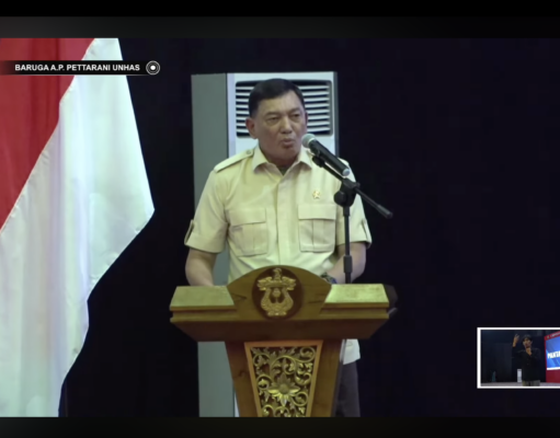 Menhan: Ironis! 80 Persen Timah Kita Dicolong ke Luar Negeri Menteri Pertahanan (Menhan) Jenderal TNI (Purn) Syafrie Sjamsoeddin saat menyampaikan kuliah umum menteri pertahanan di Universitas Hasanuddin, Makassar (Youtube: Unhas TV)