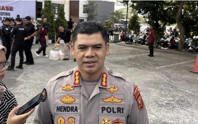 Screenshot 2025-12-12 at 2.34.14 PM Kabid Humas Polda Jawa Barat Kombes Polisi Hendra Rochmawan saat memberikan keterangan di Kota Bandung, Jawa Barat, Jumat (12/12/2025). ANTARA/Rubby Jovan