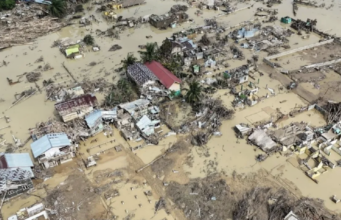 Ilustrasi: Foto udara pasca banjir bandang di Kabupaten Aceh Tamiang Rabu (3/12/2025). ANTARA FOTO/Syifa Yulinnas