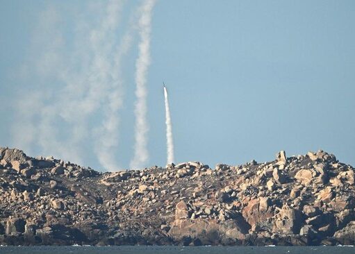 Latihan Perang China Kian Intens, 130 Pesawat Militer Kepung Taiwan