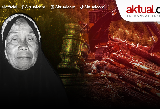 SOROTAN: Nenek Dijerat, Rimba Jadi Investasi Warga mengamati sampah kayu gelondongan pascabanjir bandang di Desa Aek Garoga, Kecamatan Batang Toru, Kabupaten Tapanuli Selatan, Sumatera Utara, Sabtu (29/11/2025). ANTARA FOTO/Yudi Manar/agr/am.