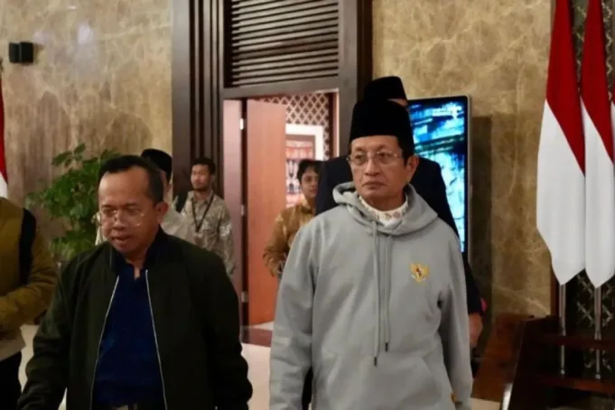 Menteri Agama Nasaruddin Umar dan Direktur Penerangan Agama Islam Muchlis M. Hanafi tiba di Bandara Soekarno Hatta usai melakukan kunjungan kerja ke Mesir. ANTARA/HO-Kemenag