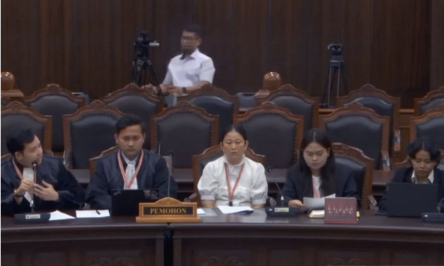 Screenshot 2026-01-09 at 11.14.57 AM Tangkapan layar - Sidang perdana Perkara Nomor 267/PUU-XXIII/2025 terkait uji materi KUHP dan KUHAP baru di Ruang Sidang Pleno Mahkamah Konstitusi, Jakarta, Jumat (9/1/2026). (ANTARA/Fath Putra Mulya)