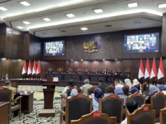 MK Tolak Uji Materi Autentikasi Ijazah Capres-Cawapres, Permohonan Dinilai Kabur Mahkamah Konstitusi menggelar sidang pengucapan putusan dan/atau ketetapan di Ruang Sidang Pleno MK, Jakarta, Senin (19/1/2026). ANTARA/Fath Putra Mulya