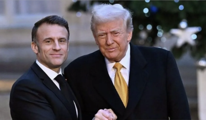 Arsip foto - Pertemuan Presiden Amerika Serikat Donald Trump dan Presiden Prancis Emmanuel Macron. ANTARA/Anadolu/py.