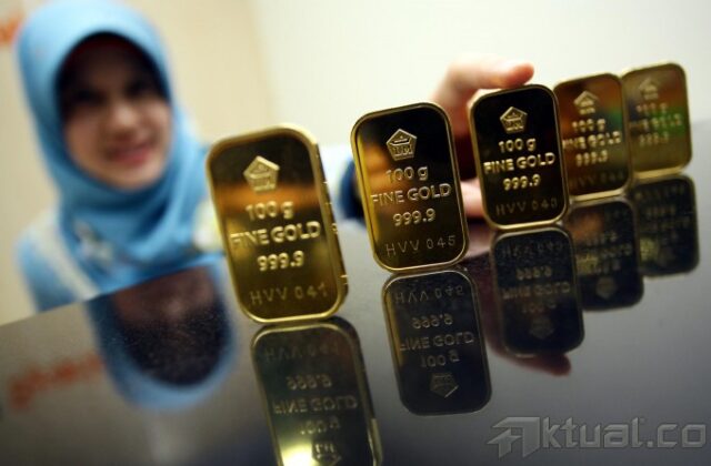 4572Emas-Antam-Turun-Lagi