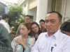 Menteri Sekretaris Negara Prasetyo Hadi menyampaikan keterangan terkait agenda Rapat Pimpinan TNI-Polri di kompleks Istana Kepresidenan, Jakarta, Senin (9/2/2026). ANTARA/Andi Firdaus