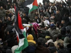 Gedung Putih Rencanakan Pertemuan Perdana Dewan Perdamaian pada 19 Februari Para pelayat menghadiri pemakaman pemuda Palestina Mohammad Rajeh Nasrallah yang dibunuh oleh pasukan Israel, di kota Hebron, Tepi Barat, pada 28 Januari 2026. (ANTARA/Xinhua/Mamoun Wazwaz.)