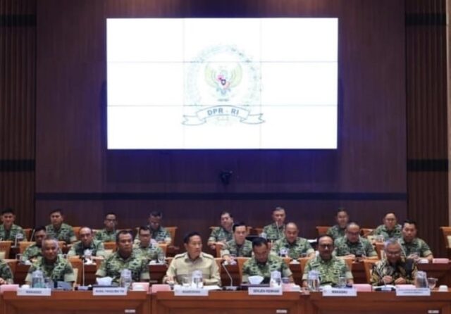 Rapat Wamenhan Dengan Komisi I DPR RI Membahas Hibah Kapal dari Jepang