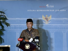 Mensesneg Ingatkan Kepala Daerah Proaktif Pantau Warga Rentan Usai Tragedi Siswa SD di NTT Menteri Sekretaris Negara (Mensesneg) Prasetyo Hadi menjawab pertanyaan wartawan dalam sesi jumpa pers di Istana Kepresidenan RI, Jakarta, Rabu (4/2/2026). ANTARA/Maria Cicilia Galuh.