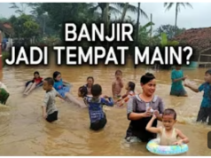 Banjir di Jakarta & Sejumlah Daerah Jadi Tempat Bermain Baru….Warga