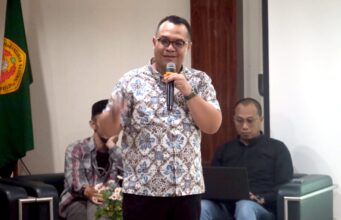 Pemerintah Gagal Total Memimpin Indonesia Rinto Setiyawan , A.Md., S.H., CTP Ketua Umum Ikatan Wajib Pajak Indonesia, Anggota Majelis Tinggi Partai X, Wakil Direktur Sekolah Negarawan (Aktual)