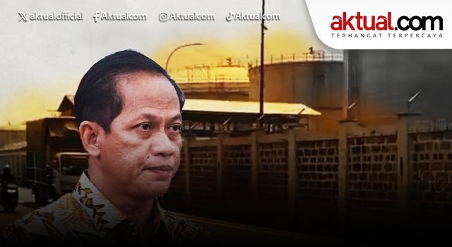 Menteri Lingkungan Hidup (LH) Hanif Faisol Nurofiq didampingi Wali Kota Tangerang Selatan, Benyamin Davnie melakukan bersih-bersih di lingkup Kota Tangerang Selatan, Banten, Rabu (4/2/2025). ANTARA/Azmi Samsul M