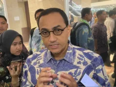 Calon DK OJK Targetkan Kapitalisasi Pasar Modal Tembus Rp25.000 Triliun pada 2031 Calon anggota Dewan Komisioner (DK) Otoritas Jasa Keuangan (OJK) Hasan Fawzi diwawancarai seusai mengikuti uji kelayakan dan kepatutan (fit and proper test) calon anggota DK OJK di hadapan Komisi XI DPR RI di Kompleks Parlemen, Jakarta, Rabu (11/03/2026). (ANTARA/ Rizka Khaerunnisa)
