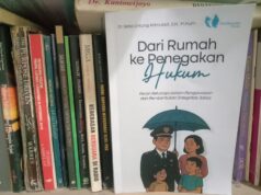 Mantan Wakil Jaksa Agung Tulis Buku Mengulas Peran Keluarga dalam Integritas Jaksa