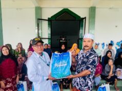 Pelindo Waingapu Perkuat Kepedulian Sosial Lewat Berbagi Ramadhan