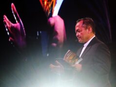 Sekjen Golkar Sarmuji Luncurkan Buku, Puisi dan Lagu, Kenang Sosok Mendiang Anak